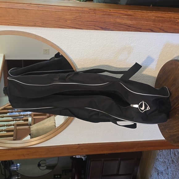 Nike Black Logo White Swoosh Bat Carrying Bag Handles Sports Baseball - Picture 4 of 7